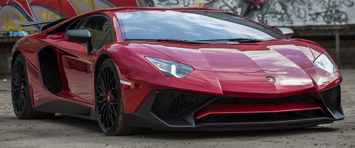 Темная сторона луны (Lamborghini Aventador LP750-4 SV)