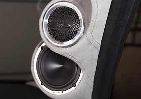 Hertz Mille ML700, Morel MT28 