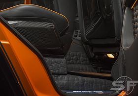 Mercedes Benz G63 AMG тюнинг, установка аудиосистемы и раздельный задний ряд. sf-audio sf-design в автомобили w463 w464 Автозвук highend