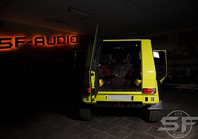Mercedes Benz G500 4x4 sf-design edition. Полная индивидуализация автомобиля. Установка аудиосистемы и пошив салона. w463 w464