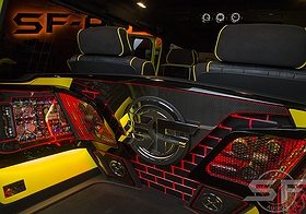 Mercedes Benz G500 4x4 sf-design edition. Полная индивидуализация автомобиля. Установка аудиосистемы и пошив салона. w463 w464